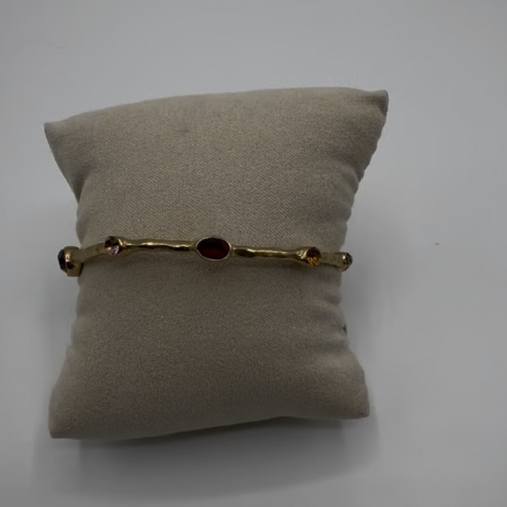 18k Gemstone Bangle - Picture 10 of 12
